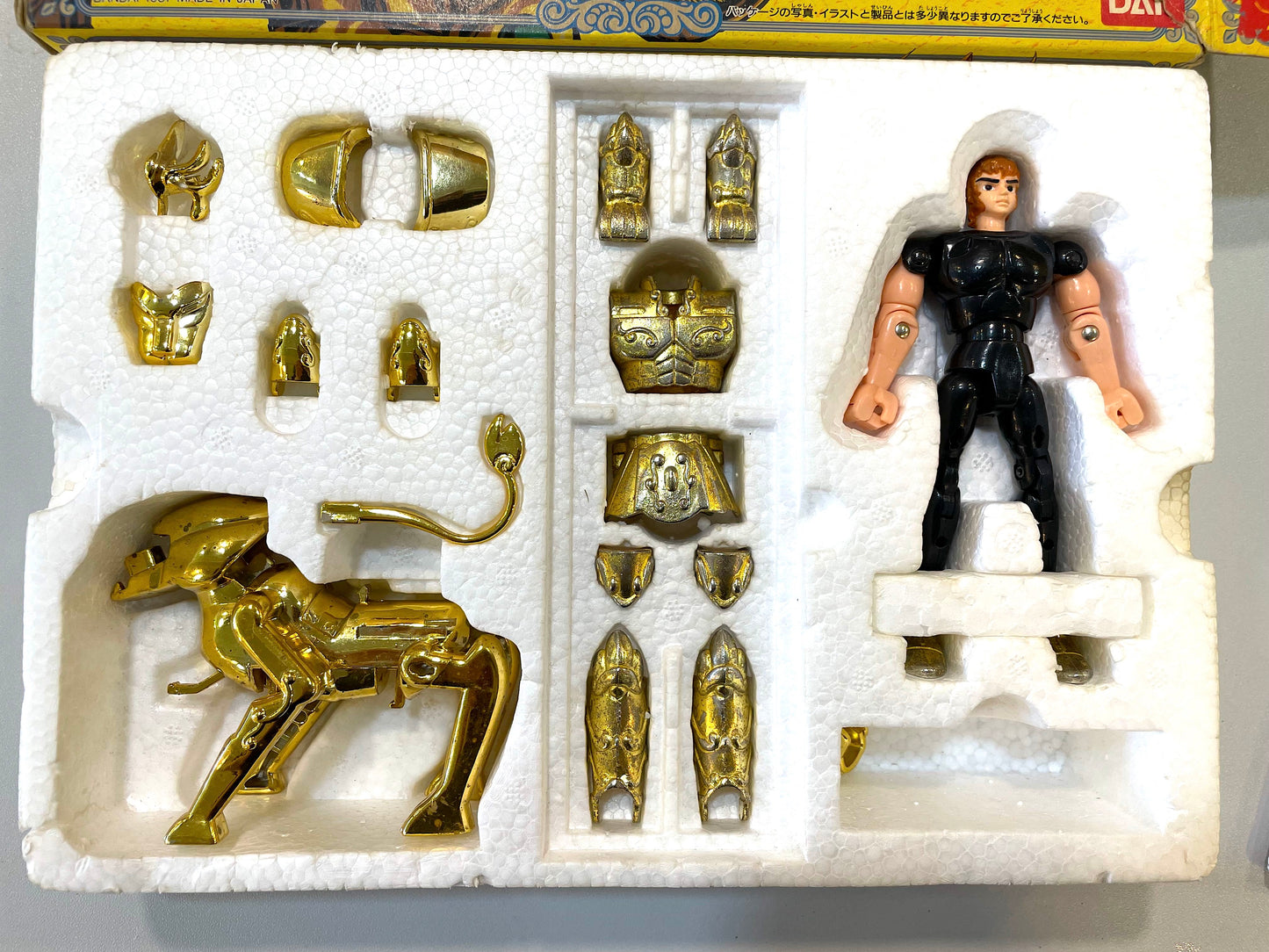 聖闘士星矢_聖衣大系_獅子座