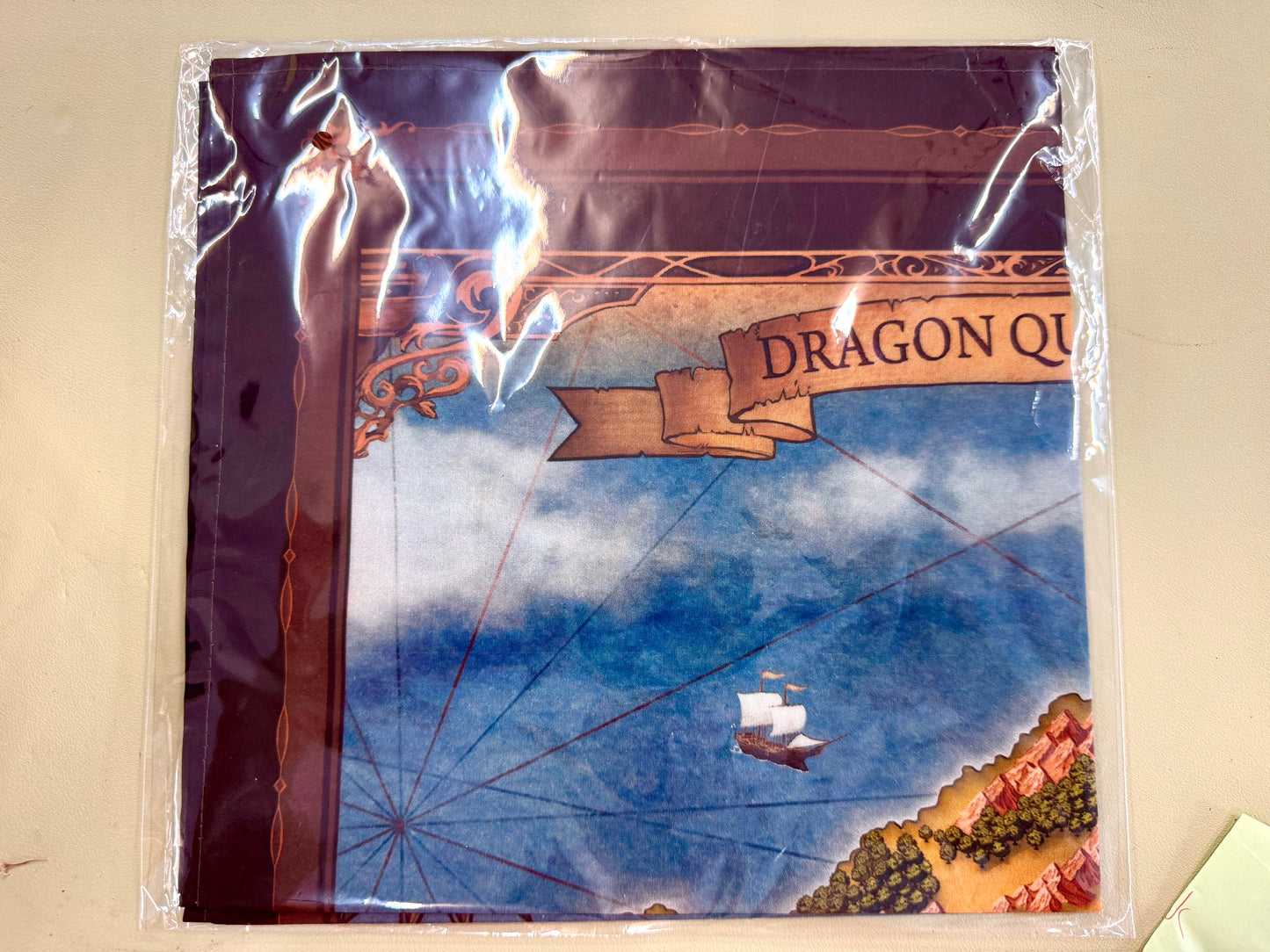 DragonQuest Island 紅邊 頭巾 500mm x 500mm
