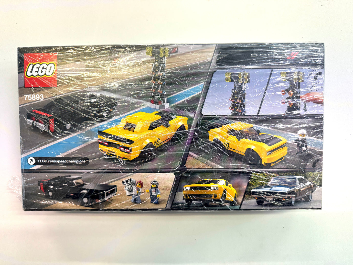 Lego 75893 Speed Champions 2018 Dodge Challenger SRT Demon and 1970 Dodge Charger R/T