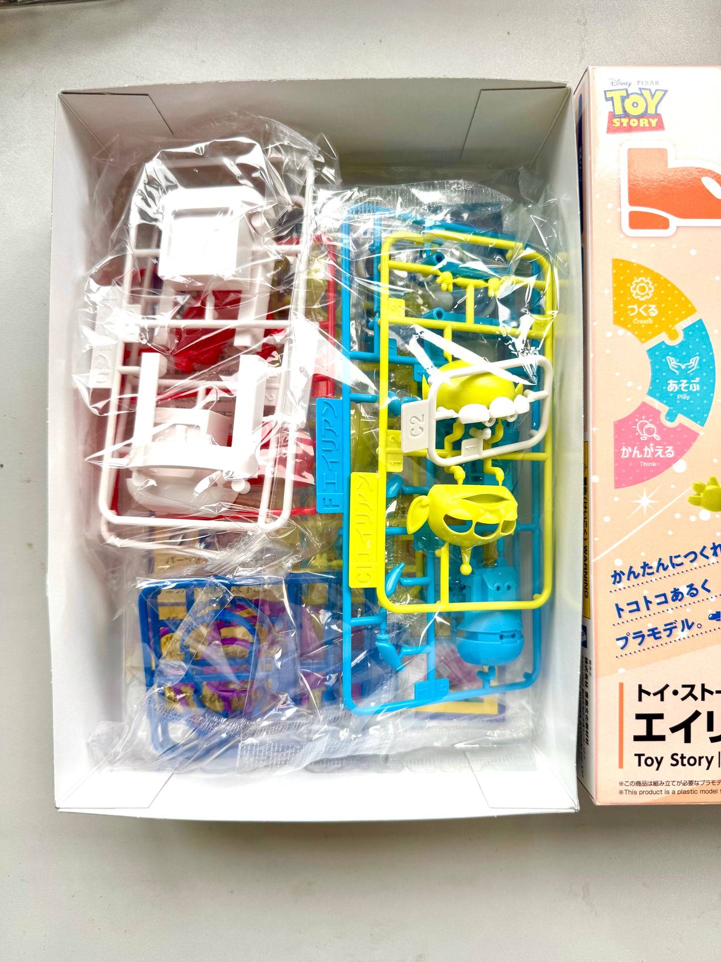 Toystory 三眼仔 (紅色火箭) 模型