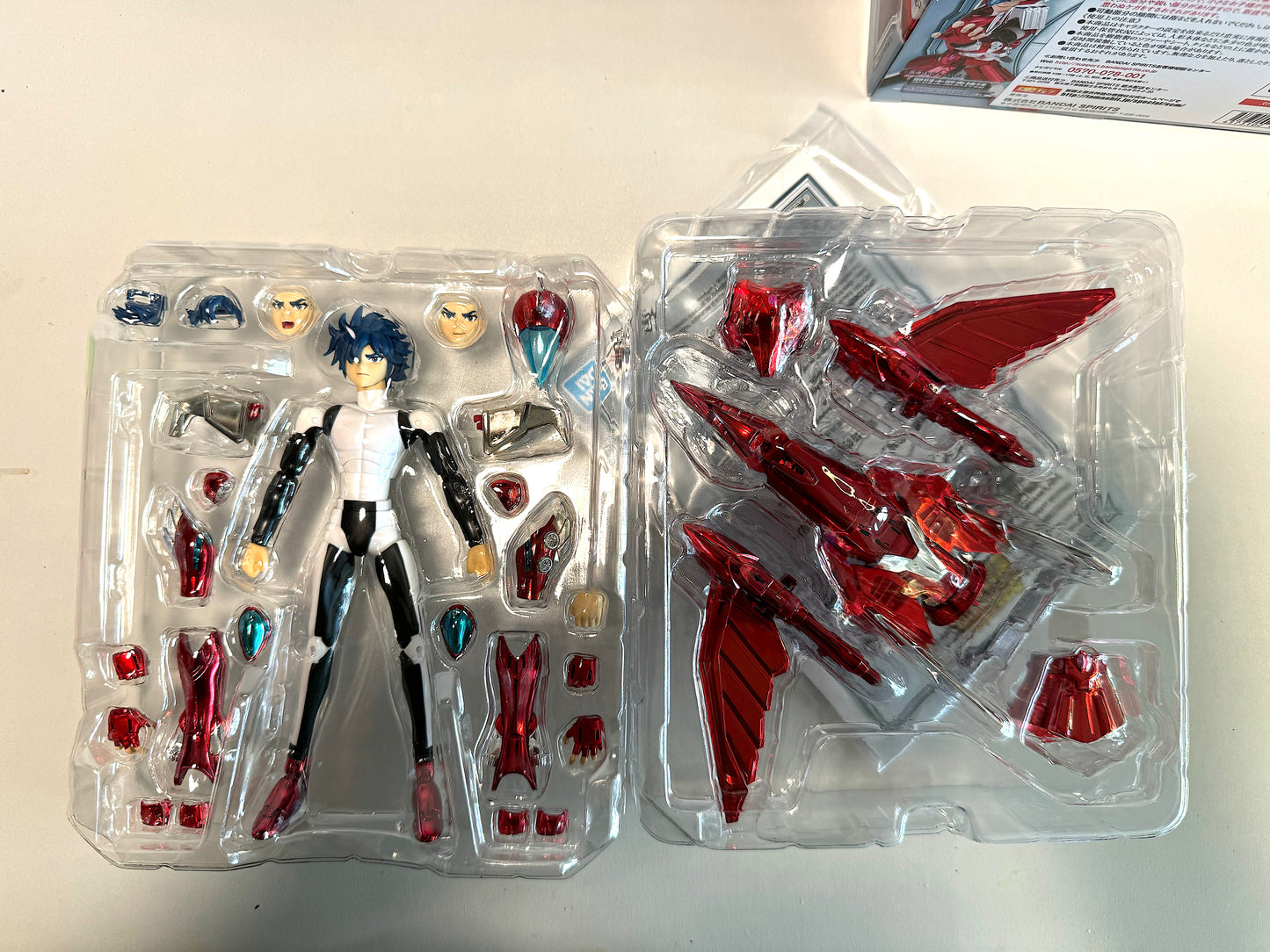 聖闘士星矢  鋼鉄聖闘士 巨嘴鳥座 天空翔