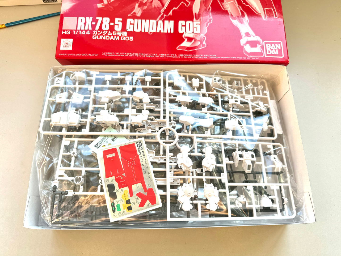 Gundam HGUC RX-78-5 Gundam Unit 5 G05