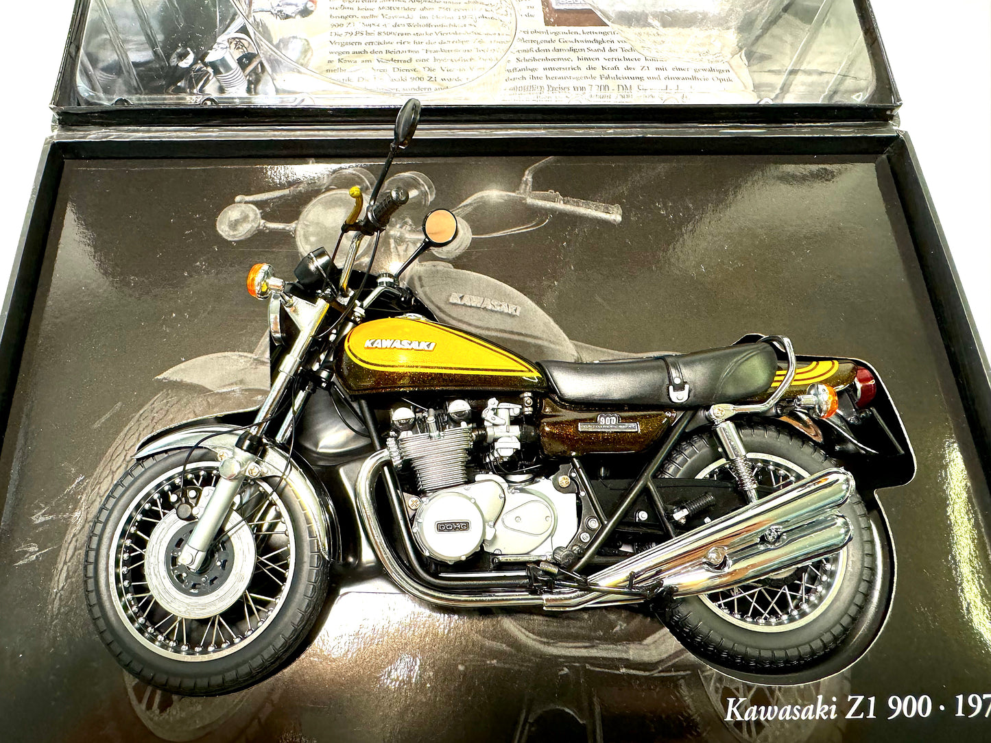 Kawasaki Yellow Diecast Motorcycles