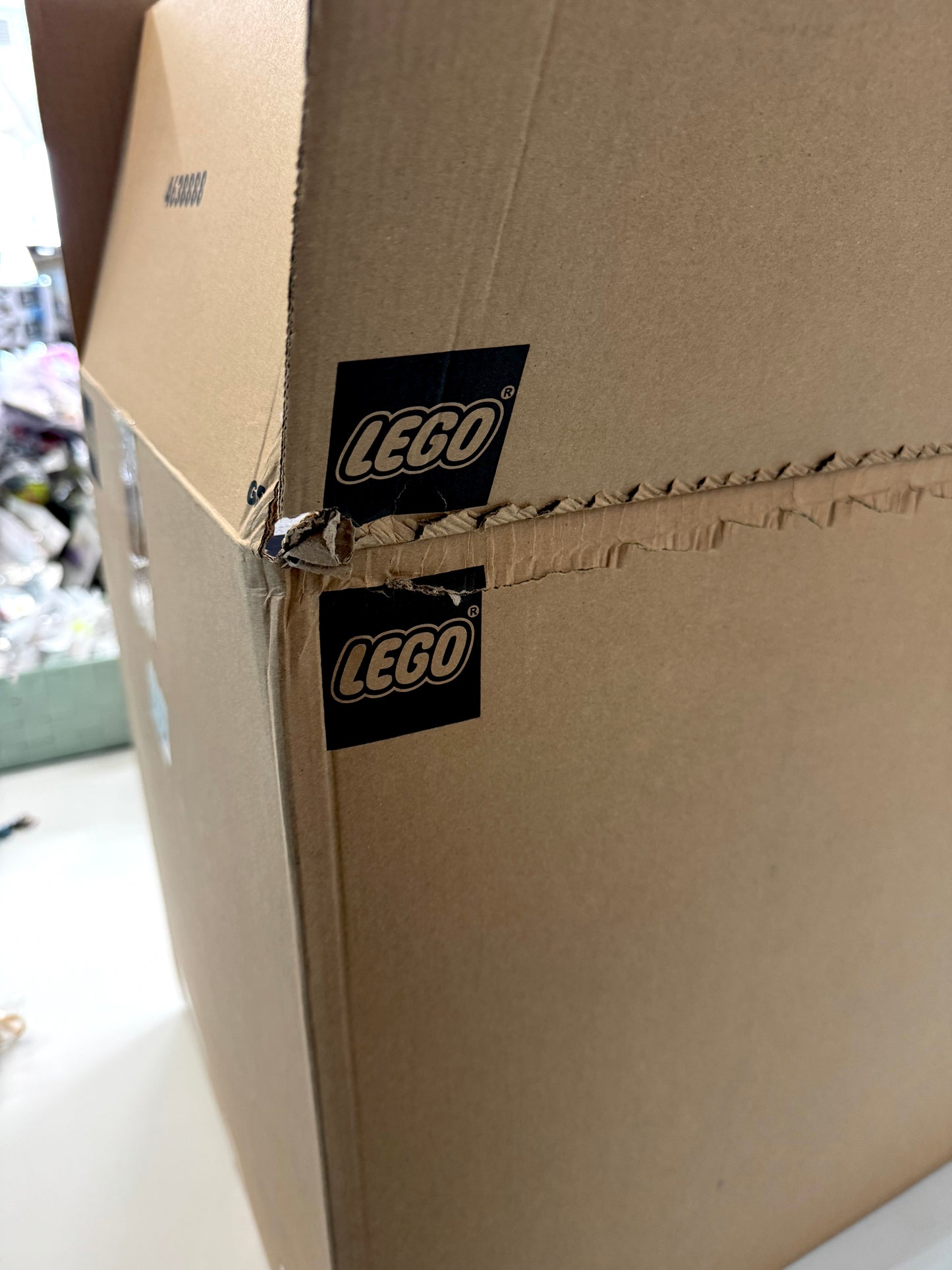 Lego 10261 Roller Coaster (原箱共2盒)