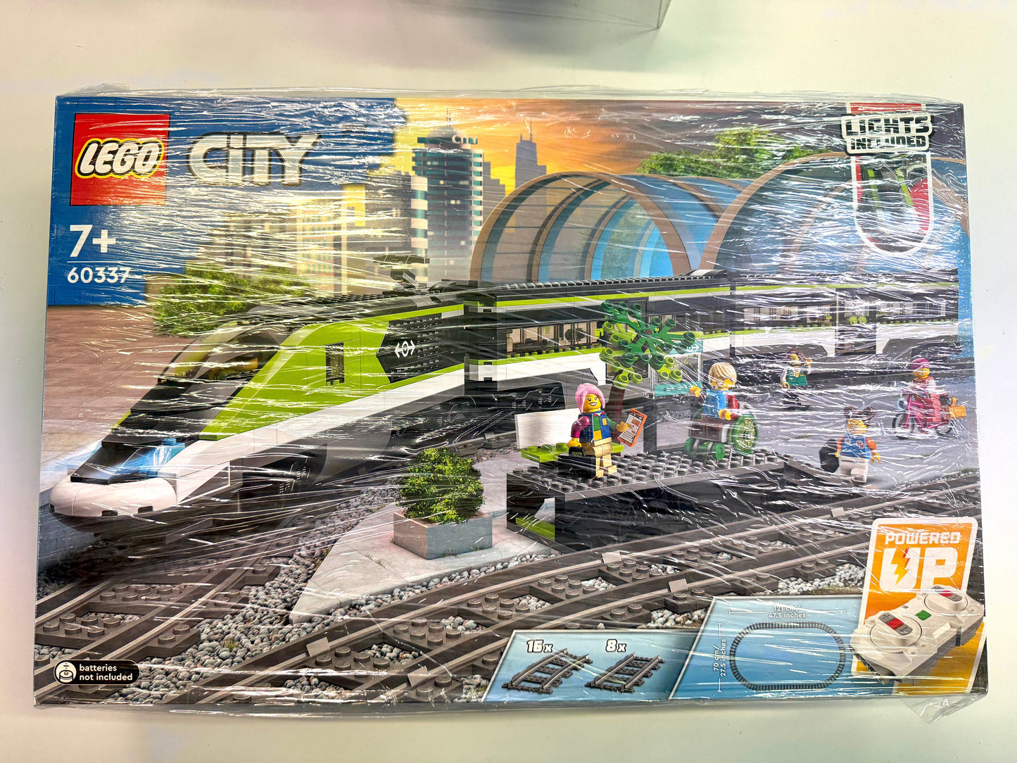 Lego 60337 Express Passenger Train