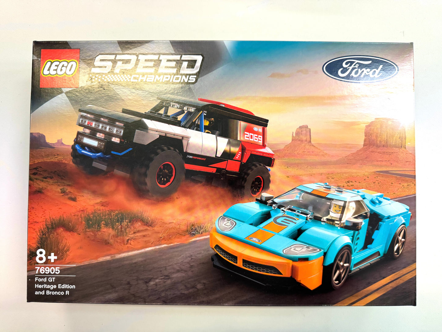 Lego 76905 Speed Champions Ford GT Heritage Edition and Bronco R