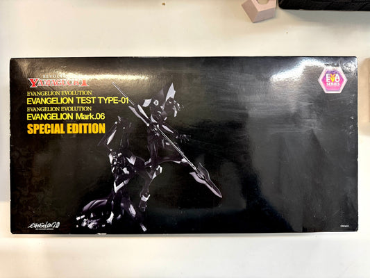 海洋堂 YAMAGUCHI - EVA Test type-01 & Mark.06 - 電鍍Special Edition